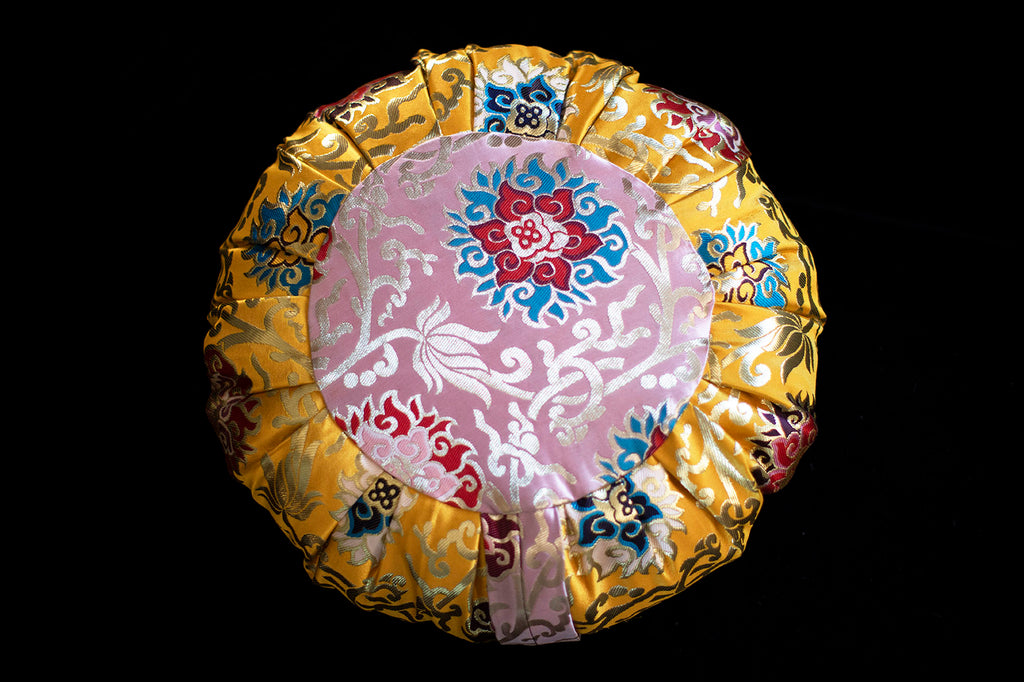 GOLDEN Peace Cushion - FREE SHIPPING